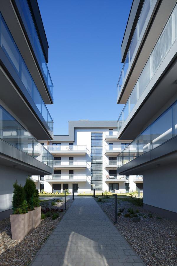 Apartament Blue Gardenia Dziwnow Exterior photo